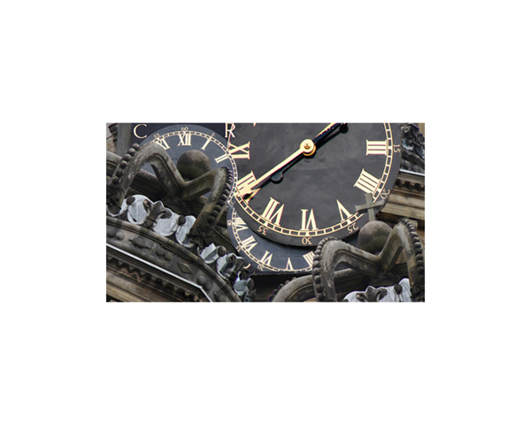 Hollyrood Clock Edinburgh